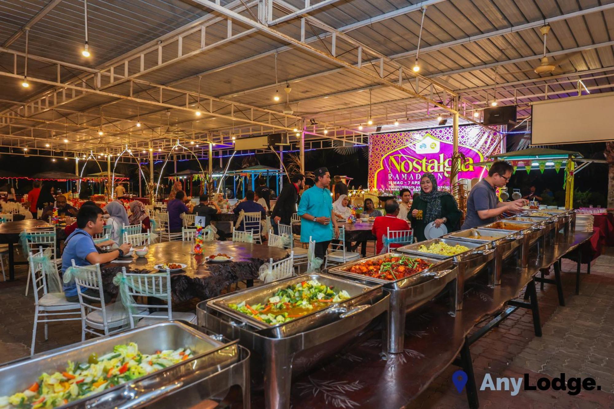 Anylodge Waterfront Marina Island Pangkor Lumut Exterior photo