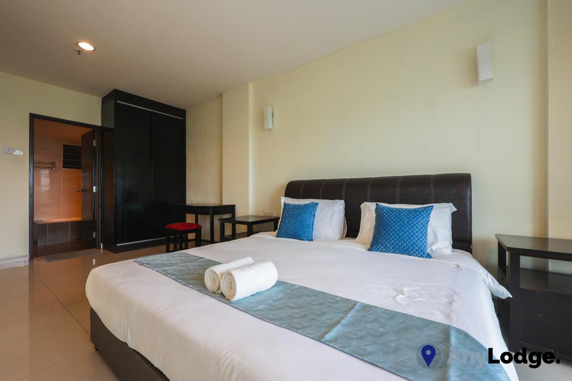 Anylodge Waterfront Marina Island Pangkor Lumut Room photo